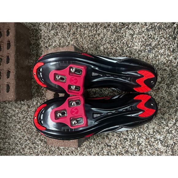 Outdoor Master Synthetic Leather Biker Cycling Shoes with Cleats Black/Red 42 - Picture 9 of 9